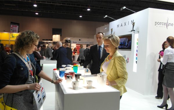 lada wystawiennicza z naszymi nowościami technologicznymi img_preview